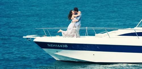 Wedding-Anniversary-on-Yacht-in-Mumbai-620x245