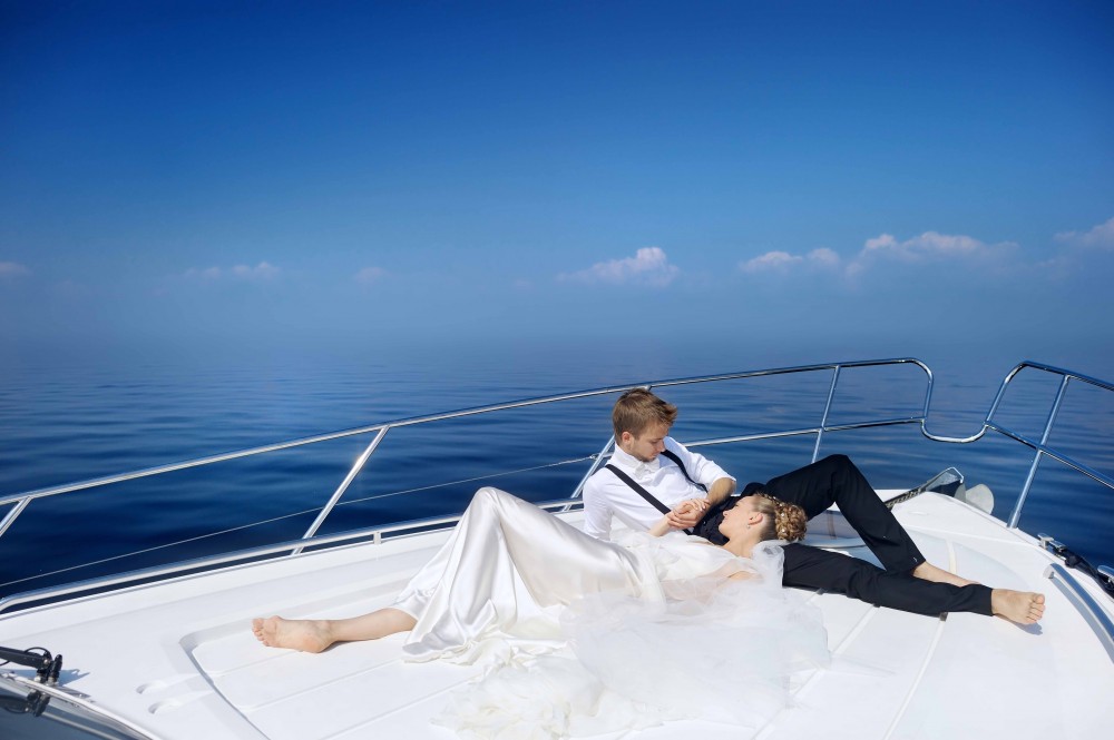 yacht rentals for wedding reception