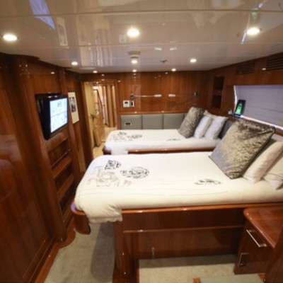 Komokwa Luxury Mega Yacht 16